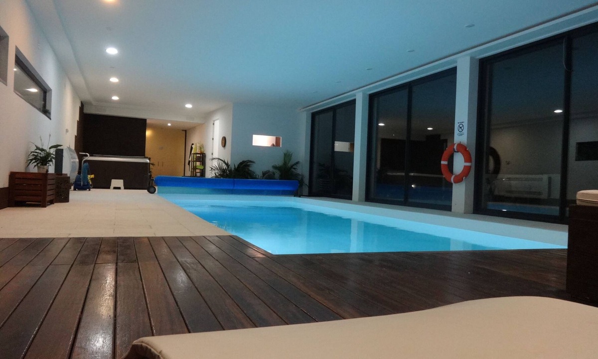 Vila do Conde House | VILLA ON THE BEACH WITH HEATED POOL, INDOOR AND JACUZZI, 14 pax