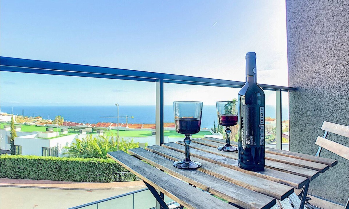 Canico House | Villa Orca by LovelyStay