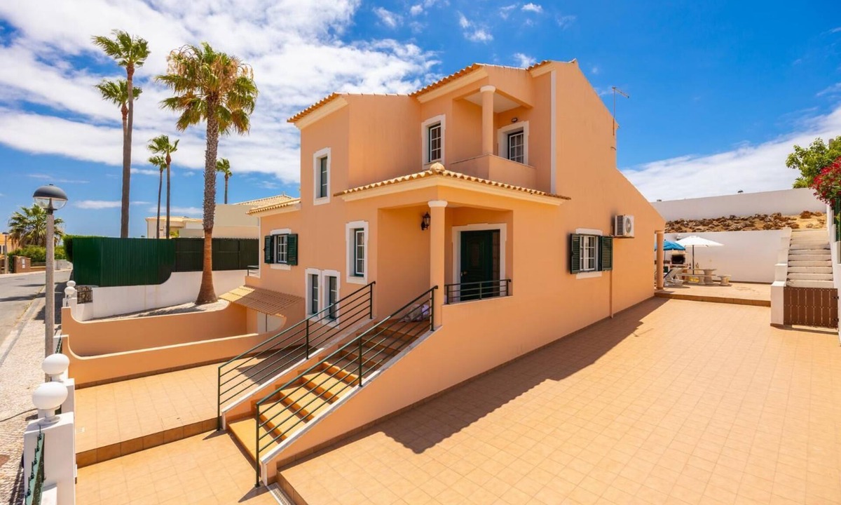 Vale de Santa Maria Villa | Villa Santa Maria - Three Bedroom Villa, Sleeps 6