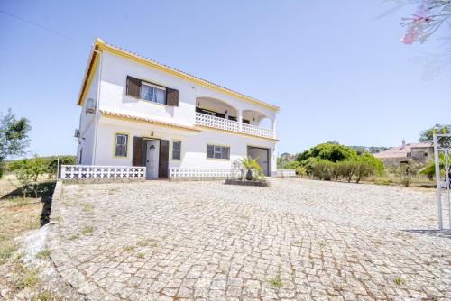 Sao Bras de Alportel House | Villa Vilarinhos, Garagem AC Prestige For Home
