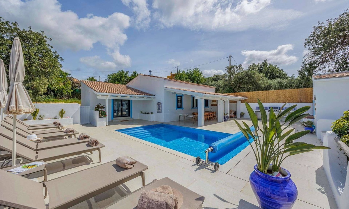 Alfeicao Villa | Vista Azul - Five Bedroom Villa, Sleeps 10