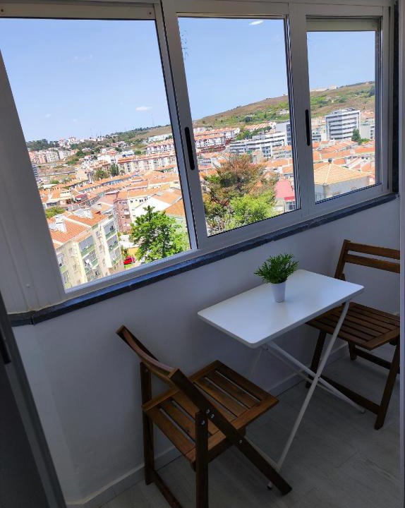 Mina House | Vista Panorâmica Amadora
