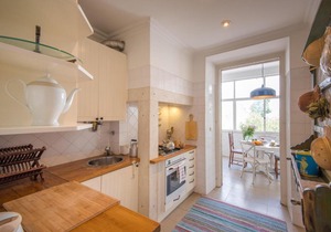 611 flh campo de ourique charming place