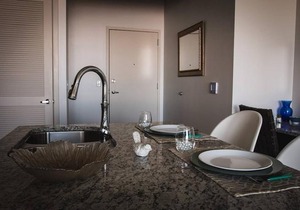Frontdesk | Skyhouse Apts Uptown Charlotte, Nc in Charlotte