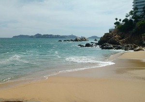 LAS TORRES GEMELAS IDEAL in Acapulco