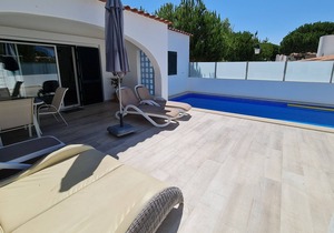 Renovated 3 Bedroom Villa pool heating Vale do Lobo, 5min walk to Tennis Academy