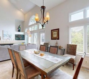 Huntington Villas 