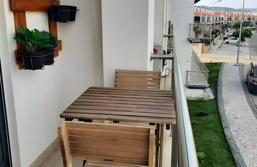 Sao Martinho do Porto Apartment | 2-Bedroom Apartment with Pool and Garden in São Martinho do Porto