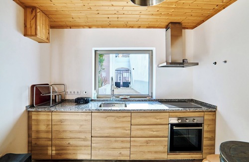 Se Villa | 2-bedroom villa in beautiful Faro with cool AC breeze