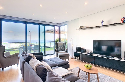 Canico Villa | 250 m² Villa ∙ 3 bedrooms ∙ 8 guests