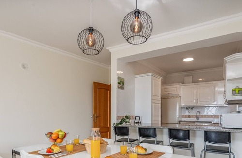Oura Apartment | #274 Pedra dos Bicos T by Home Holidays