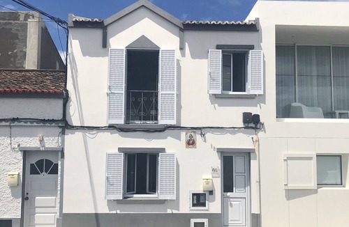 Lagoa House | 3 bedrooms House facing the Ocean