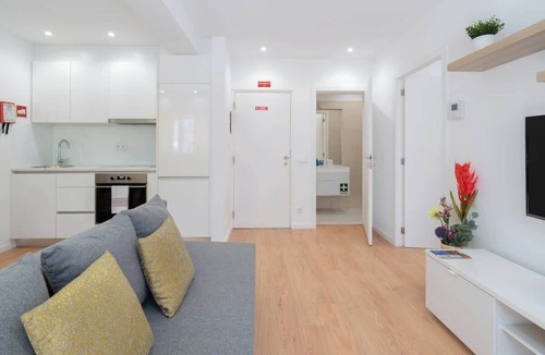 Vila Nova de Gaia Apartment | 3 Restfull Cozy Flats w/Balcony by HostWise