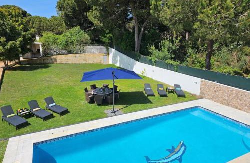Castelo Villa | 4 suites, piscine, Casa Rio-Dora by SesimbraSunSea
