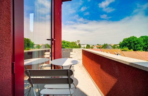 Bonfim Apartment | 40 m² Apartment ∙ 2 bedrooms ∙ 3 guests