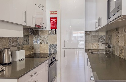 Montechoro Apartment | #409 Central Albufeira Getaway with Shared Pool