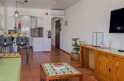 Montechoro Apartment | #409 Central Albufeira Getaway with Shared Pool