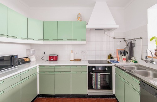 Ponta Delgada House | 4BR - Garden & BBQ - 5min Walk to Beach - EasyParking | Casa Yucca