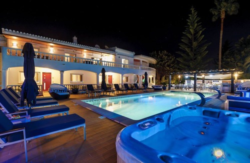 Funchal Apartment | A stylish escape with outdoor and indoor luxury.
