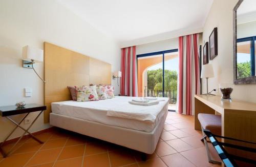 Quarteira Apartment | AL - Apartamento Vila Sol F5 D