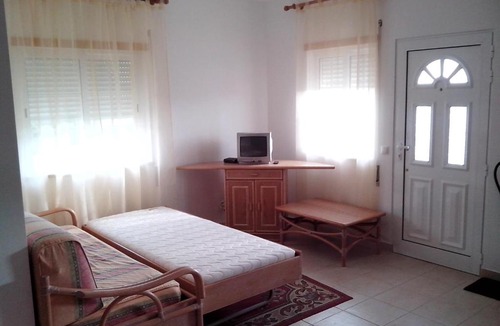 Pata de Baixo Apartment | Albufeira 1 bedroom apartment 5 min Falesia beach and close to center - L