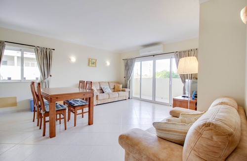 Alvor Condo | Alvor Vila Marachique Apartment with exterior pool