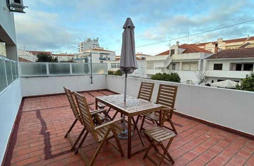 Sao Bras de Alportel Apartment | Apartamento amplio T3 Sao Bras de Alportel