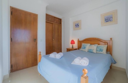 Cavacos Apartment | Apartment Atlântida T2 in Quarteira - 6 persons, 2 bedrooms