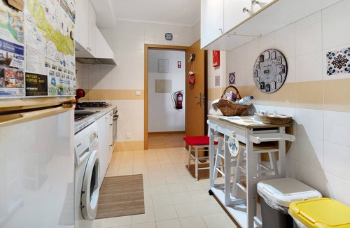 Ponta Delgada Apartment | Apartment 'Ocean View Flat' with Sea View, Shared Garden and Wi-Fi