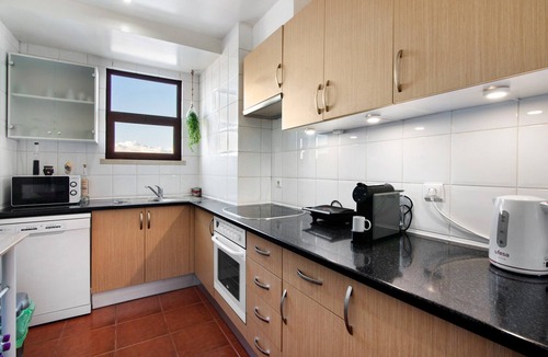 Santa Eulalia Apartment | Apartment 'Oura Beach Cozy' with Balcony, Wi-Fi and Air Conditioning
