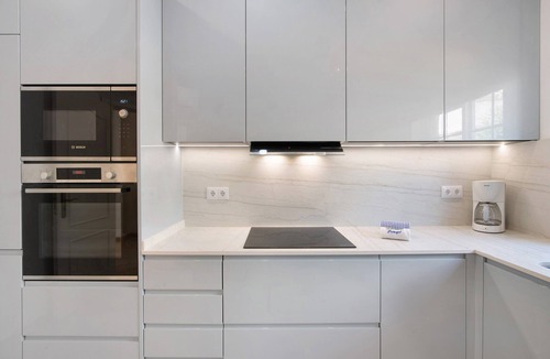 Vale do Lobo Apartment | Apartment 'Valerie' with Private Pool, Wi-Fi and Air Conditioning