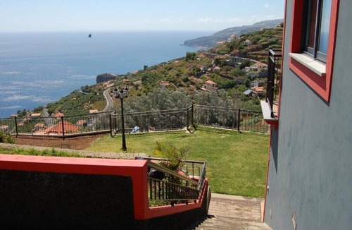 Ribeira Brava Apartment | Apartment "Vila Brava Cottage Apartamento D" with Sea View & Wi-Fi