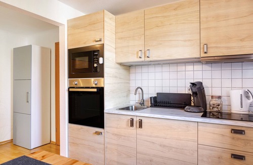 Eisenach Apartment | Apartment 'Villa Funcke' with Private Terrace and Wi-Fi
