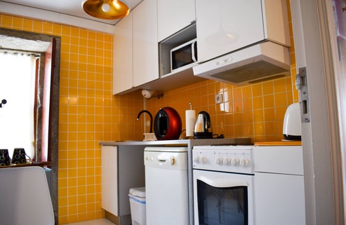Sao Nicolau Apartment | Apartment with 2 bedrooms, balcony and river view - 4th floor Registration no. 5848/AL