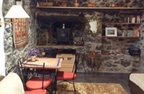Arco da Calheta Cottage | Arco Da Calheta: Little Norway in Madeira