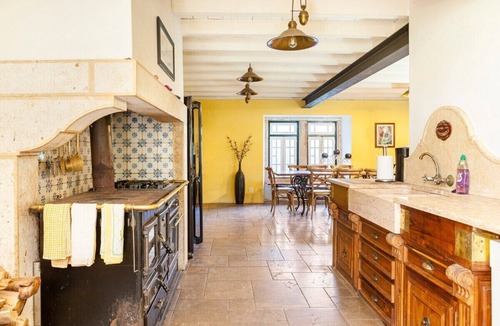 Ameal Bed & Breakfast | B&B Green Room African Style
