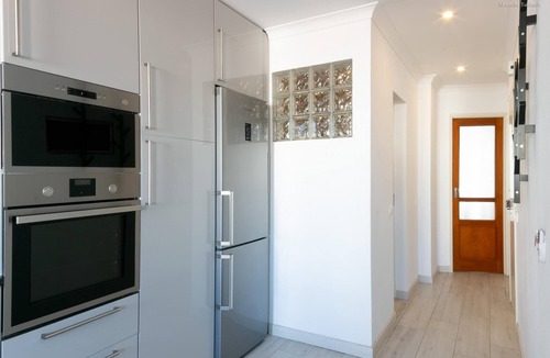Lagos City Center Apartment | B07 - Maria Vitoria Apartment in Lagos Center