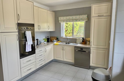 Mato Serrao Villa | Beautiful, well maintained villa, pool and attractive garden, near Carvoeiro.
