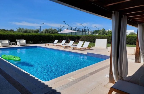 Moncarapacho e Fuseta Villa | Beautifull Villa with Ocean View in Tavira