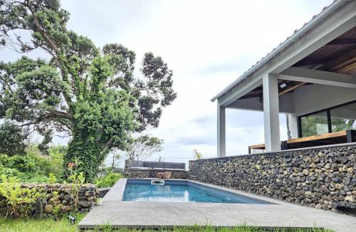 Horta House | Blue Horizon Apartments