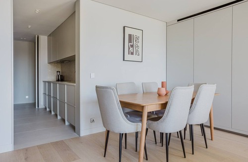 Casal da Ladeira Apartment | Blueground | Avenidas Novas, doorman, washer, a/c