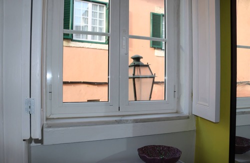 Sao Jose Apartment | Bright, modern and fully equipped apartment, full-center, 2 bedrooms