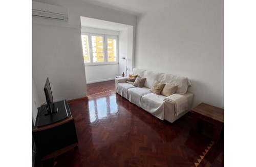 Sao Domingos de Benfica Apartment | Bright, Renovated 2-Bedroom Apartment Very Close to the Lisbon Zoo