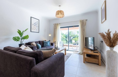 Porto de Mos Apartment | Briso do Mós - Stunning 2 bedroom apartment