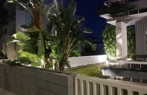 Gloria Apartment | Buddies Charm House