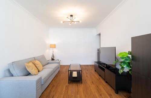 Parede Apartment | Carcavelos Blue Sea II