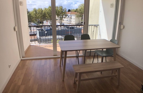 Carcavelos Condo | Carcavelos Surf Nova University Super Location T2