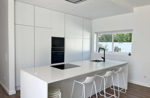 Lagoa de Albufeira House | Casa 28 with Private Pool, Private Terrace and Wi-Fi