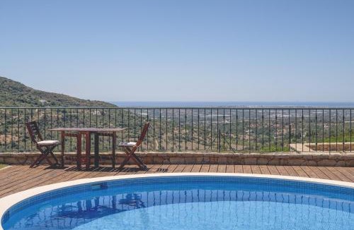 Fialho Villa | Casa Alto de Santo Antonio