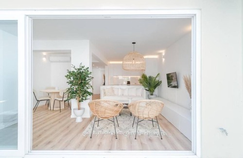 Santo Amaro Apartment | Casa Boma Lisboa-Architect Apt with Private Terrace-Alcantara III